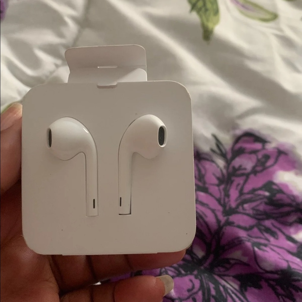 Apple headphones